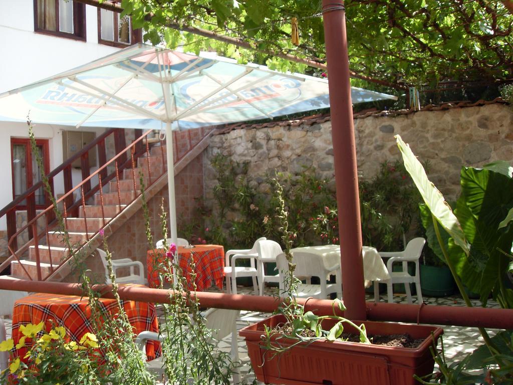 Guest House Rimski Most Мелник Екстер'єр фото