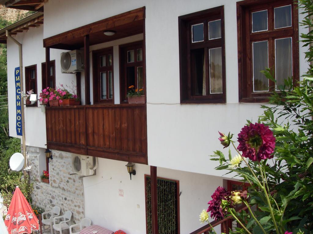 Guest House Rimski Most Мелник Екстер'єр фото
